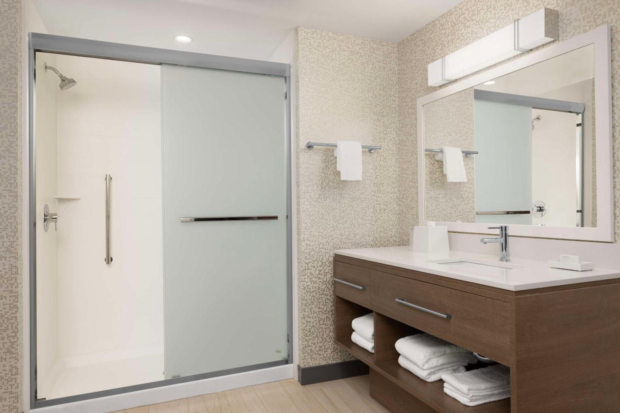 Home2 Suites By Hilton Durham University Medical Center Esterno foto